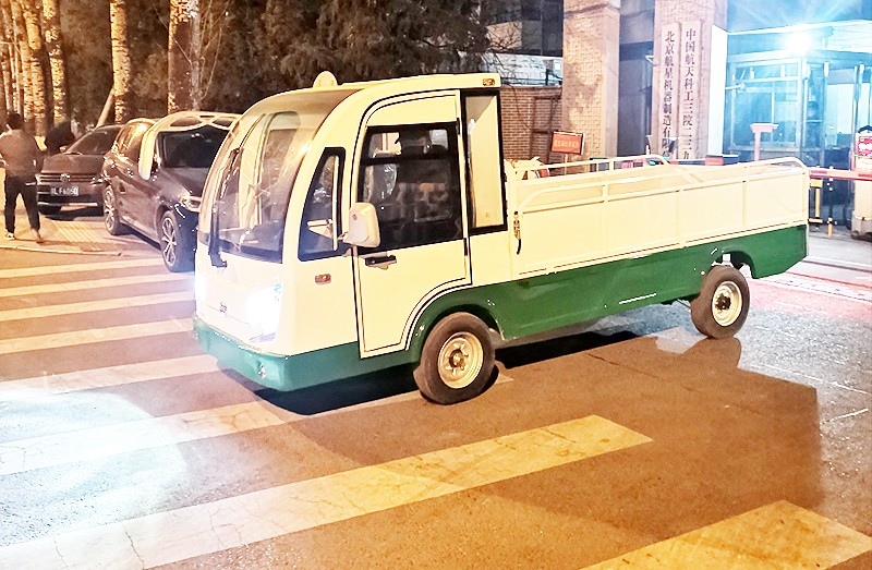 電動載貨車